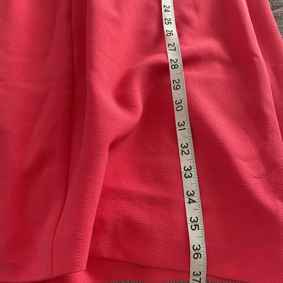 1901 | Bow Back Lined Sheath Dress - Picture 8 of 9